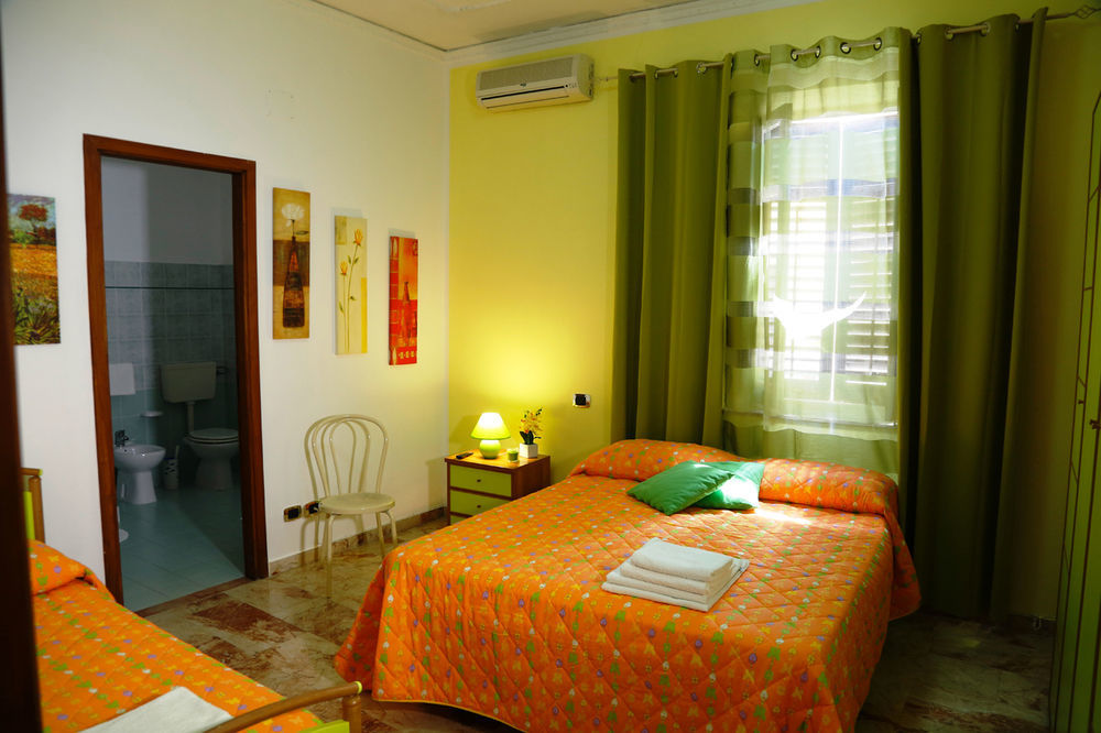 B&B Casa Orlando Терразини Экстерьер фото